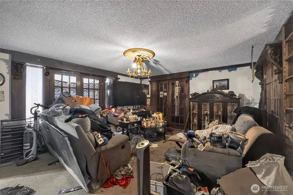 2704 395th Street Ct S, Roy, WA 98580