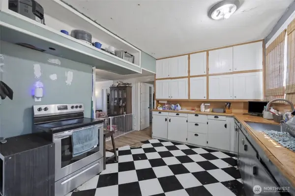 255 Emerson AVE, Hoquiam, WA 98550