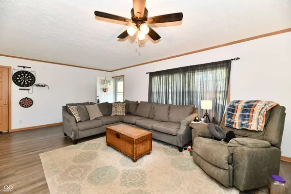 2203 S 800 W, New Palestine, IN 46163