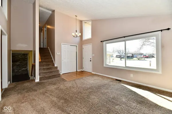 4945 Royal Orbit CT, Indianapolis, IN 46237