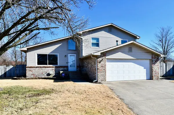4945 Royal Orbit CT, Indianapolis, IN 46237