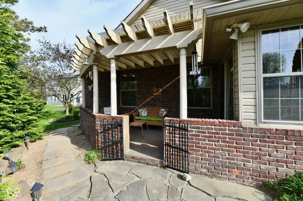 919 Amesbury CT, Indianapolis, IN 46217