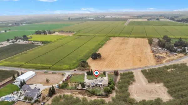 5962 Division Rd., Manteca, CA 95337