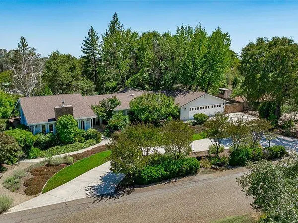 4150 Foxwood LN, Shingle Springs, CA 95682