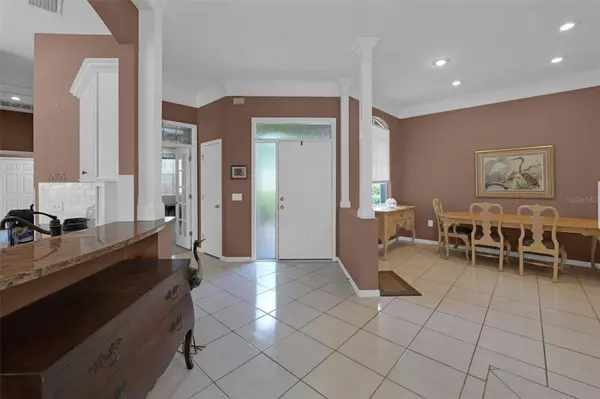 3056 SHOAL CREEK VILLAGE DR, Lakeland, FL 33803