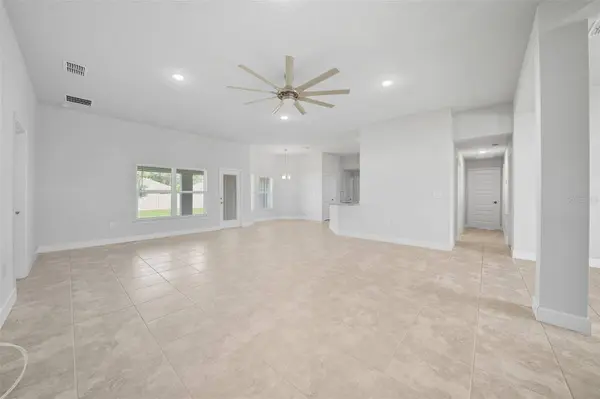 5467 KNIGHTS LANDING DR, Lakeland, FL 33810