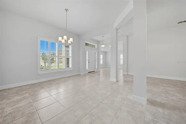 5467 KNIGHTS LANDING DR, Lakeland, FL 33810