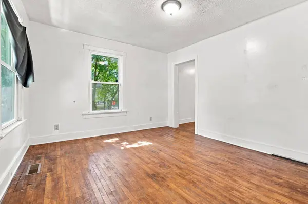 2611 Wood Street, Muskegon Heights, MI 49444
