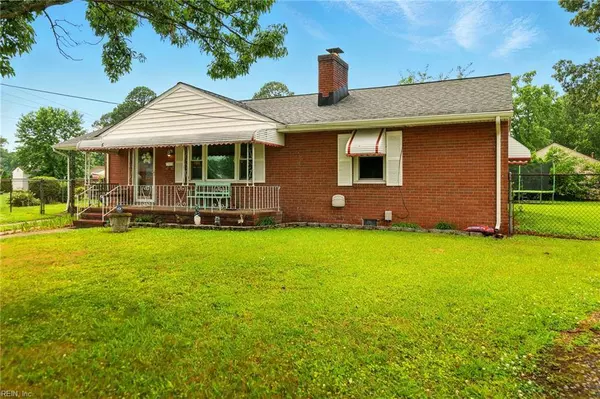 6 Rivercrest CT, Portsmouth, VA 23701