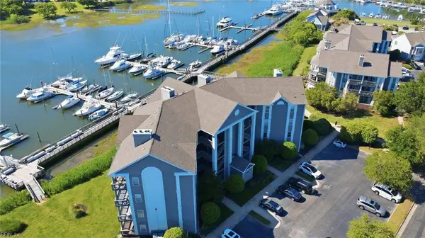 1024 Porte Harbour ARCH Unit 202, Hampton, VA 23664