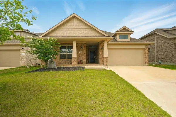 524 Big Horn Pass, Denton, TX 76210