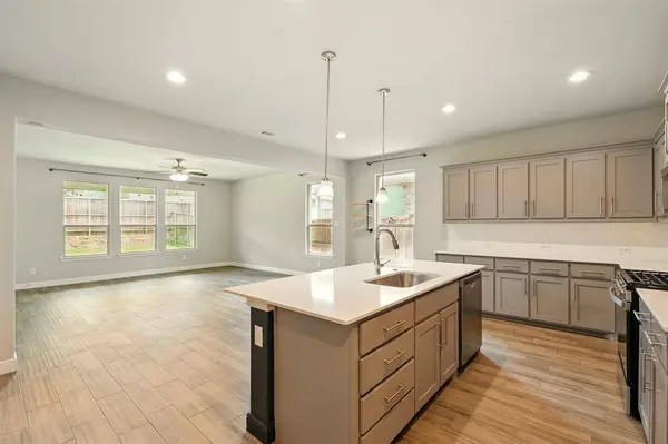 524 Big Horn Pass, Denton, TX 76210