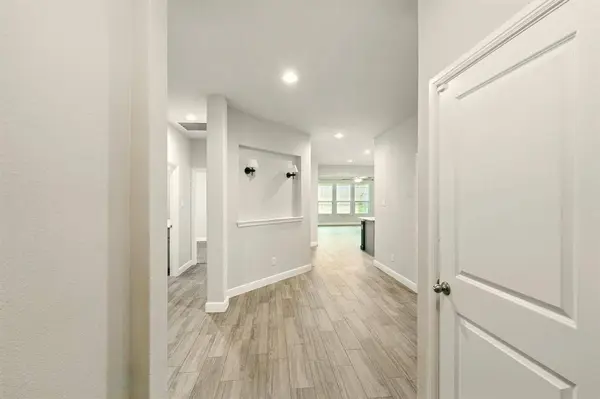 524 Big Horn Pass, Denton, TX 76210