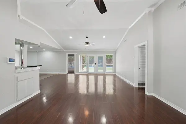 1108 Billie Ruth Lane, Hurst, TX 76053