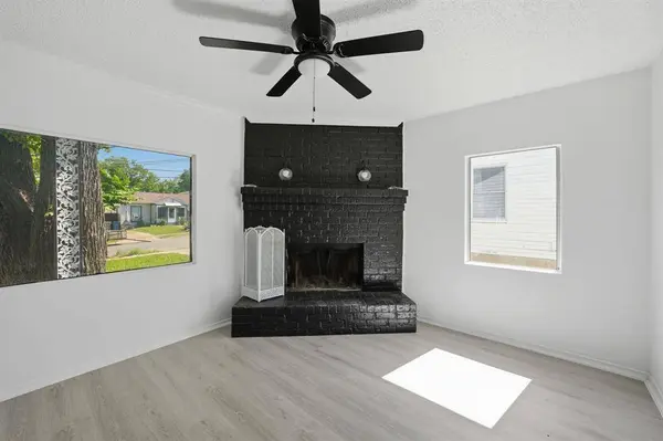 3350 Grafton Avenue, Dallas, TX 75211