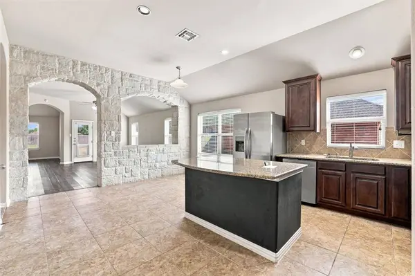 255 Archer Way, Forney, TX 75126