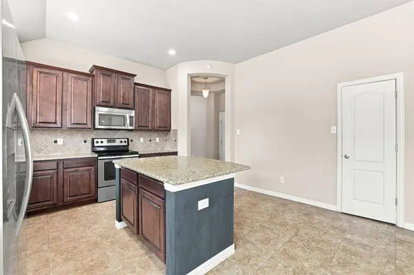 255 Archer Way, Forney, TX 75126