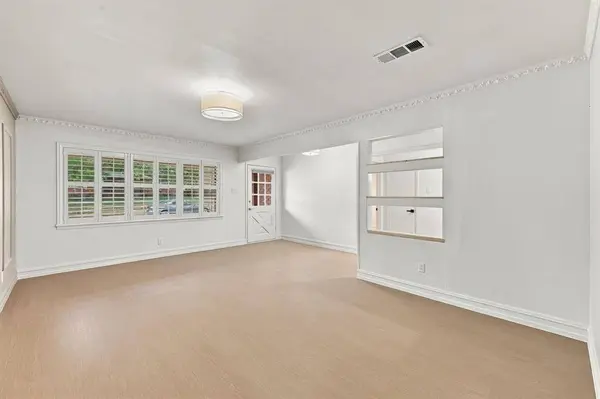 11715 Rogue Way, Dallas, TX 75218