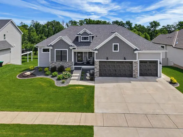 977 Pheasant RUN S, Circle Pines, MN 55014