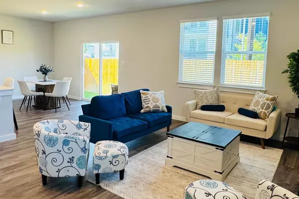 5935 W Hausman Road RD #1, San Antonio, TX 78249