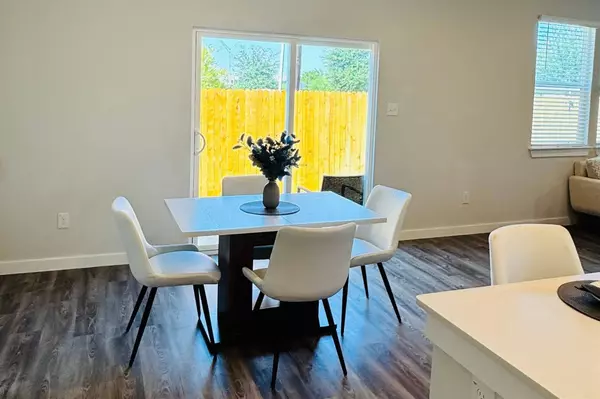 5935 W Hausman Road RD #1, San Antonio, TX 78249