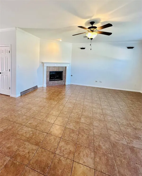 2800 Canyon Valley RUN, Pflugerville, TX 78660