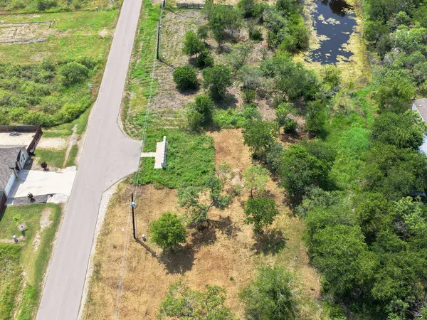 100 El Dorado DR, Kyle, TX 78640