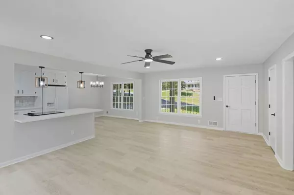 120 NW Westwood DR, Marietta, GA 30064