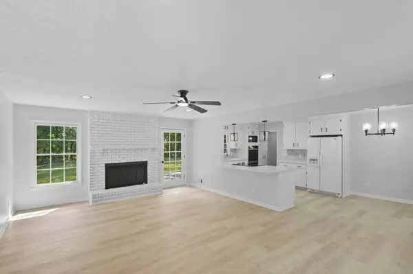 120 NW Westwood DR, Marietta, GA 30064