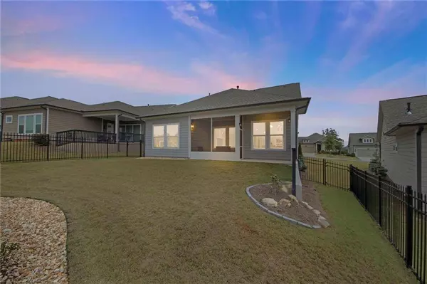 6956 River Rock DR, Flowery Branch, GA 30542