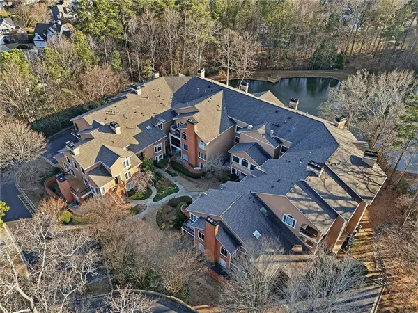 5264 Brooke Ridge DR, Dunwoody, GA 30338