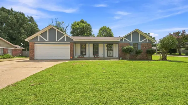 3100 MARY ELIZABETH DR