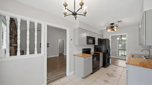 3100 MARY ELIZABETH DR, Bartlett, TN 38134