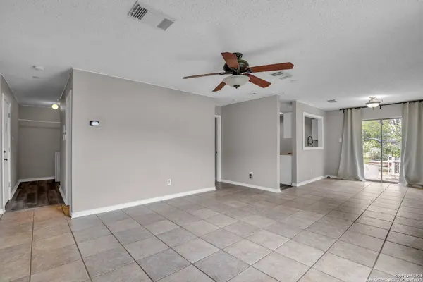 9727 Astin Place, San Antonio, TX 78251