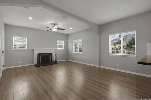 715 Avant, San Antonio, TX 78210