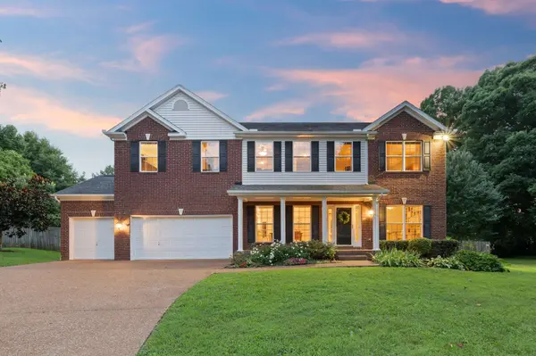 3107 Thornberry Cir