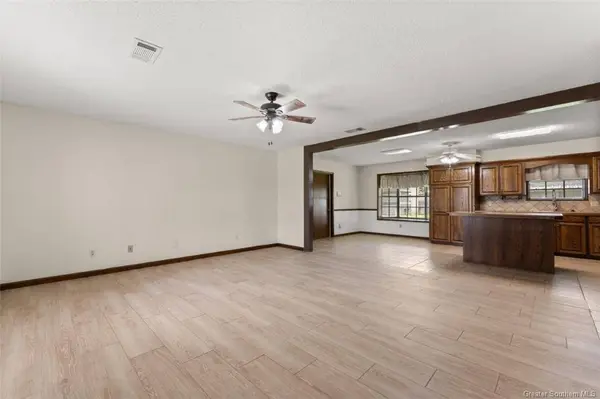 6818 Sun Meadow LN, Lake Charles, LA 70605