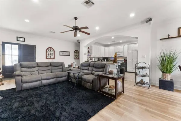 4100 Prien Court Dr DR, Lake Charles, LA 70605