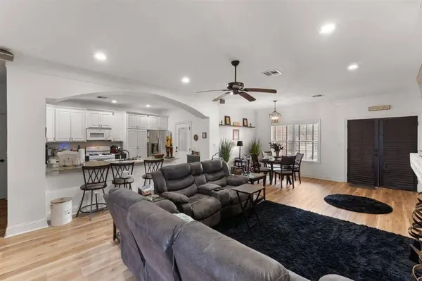 4100 Prien Court Dr DR, Lake Charles, LA 70605