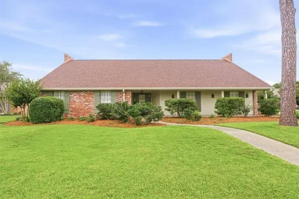 1316 Waverly ST, Lake Charles, LA 70605