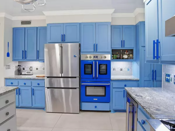 121 Berkshire Dr, Charleston, SC 29492