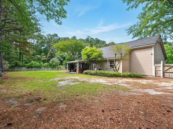 113 Mapperton Ct, Summerville, SC 29485