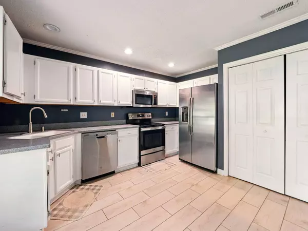 113 Mapperton Ct, Summerville, SC 29485