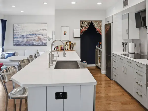 1481 Center Street #1102, Mount Pleasant, SC 29464