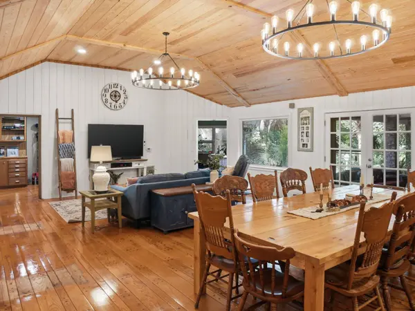 132 Tupper Ln, Summerville, SC 29483