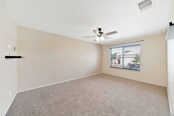 814 butler, San Antonio, TX 78251