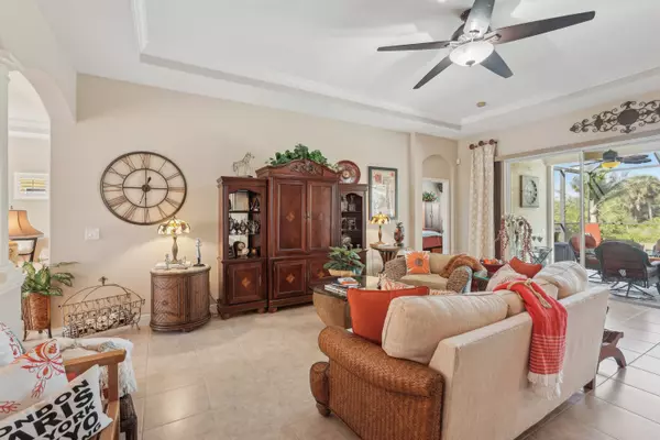 North Port, FL 34291-8020,5412 Royal Poinciana Way