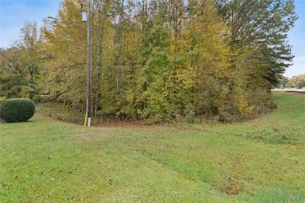 15 Legend DR, Villa Rica, GA 30180