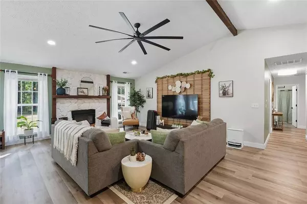 4450 Dorsett Shoals RUN, Douglasville, GA 30135