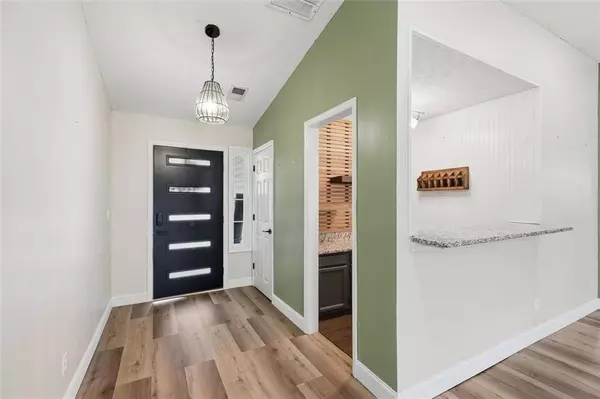 4450 Dorsett Shoals RUN, Douglasville, GA 30135